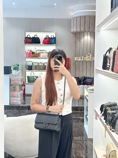 Chanel 2.55 So Black Small Reissue in Chevron