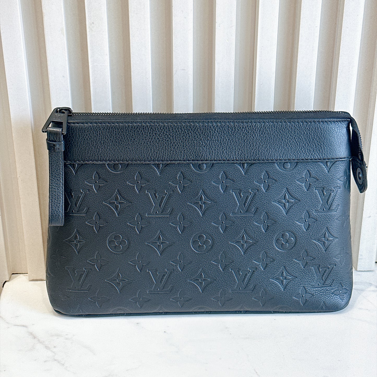 LV Pochette Voyage Souple
