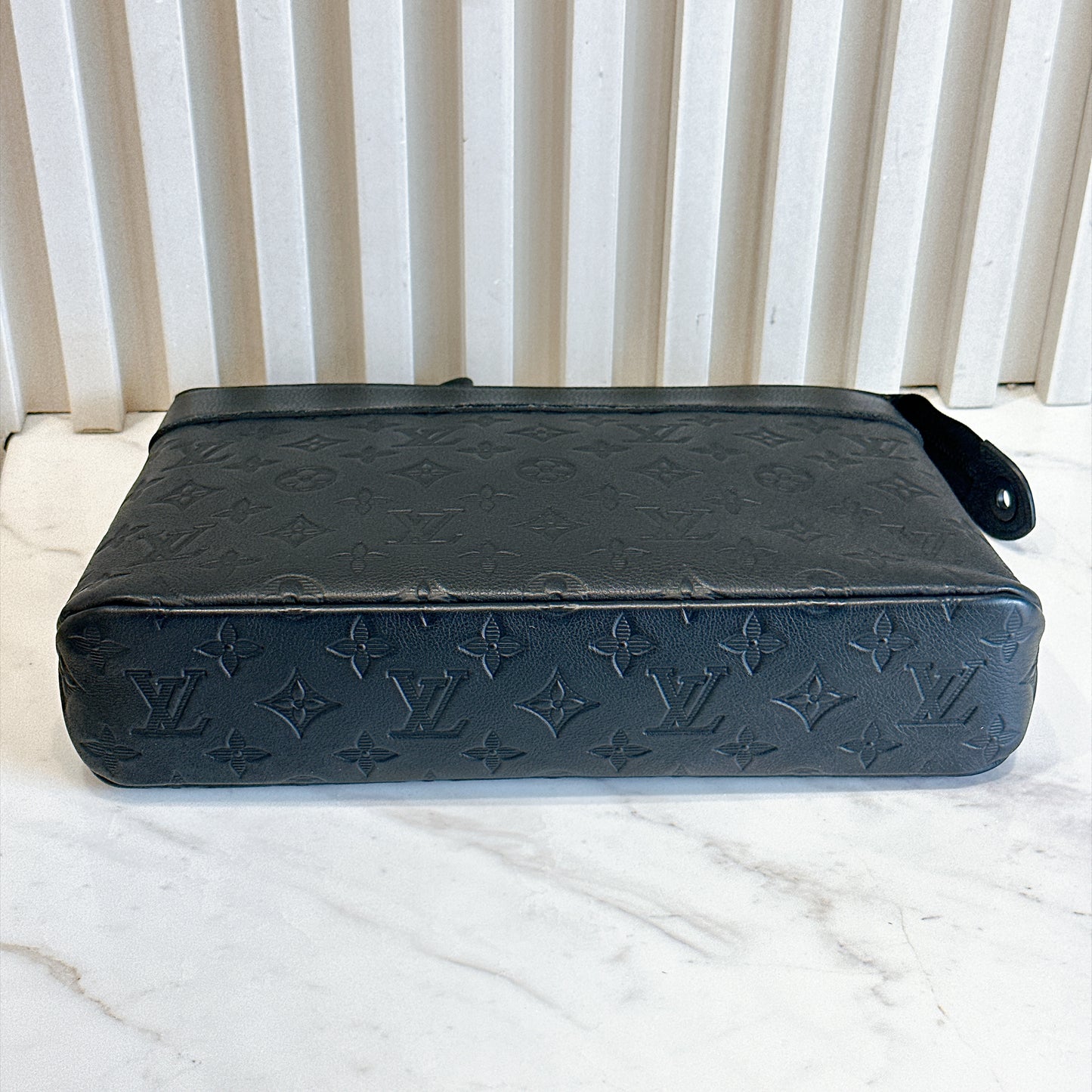 LV Pochette Voyage Souple