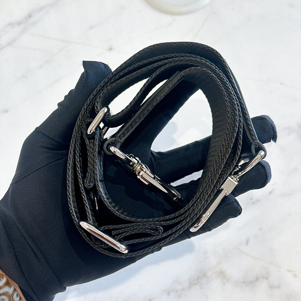 LV Damier Graphite Studio Messenger