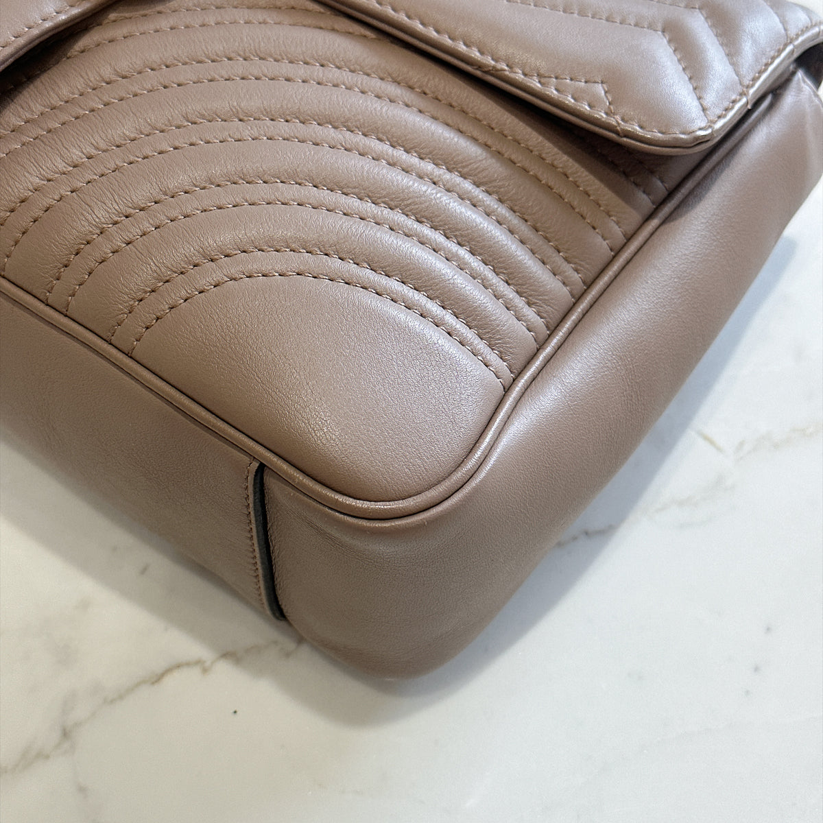 Gucci Marmont Medium Flap in Rose Pink
