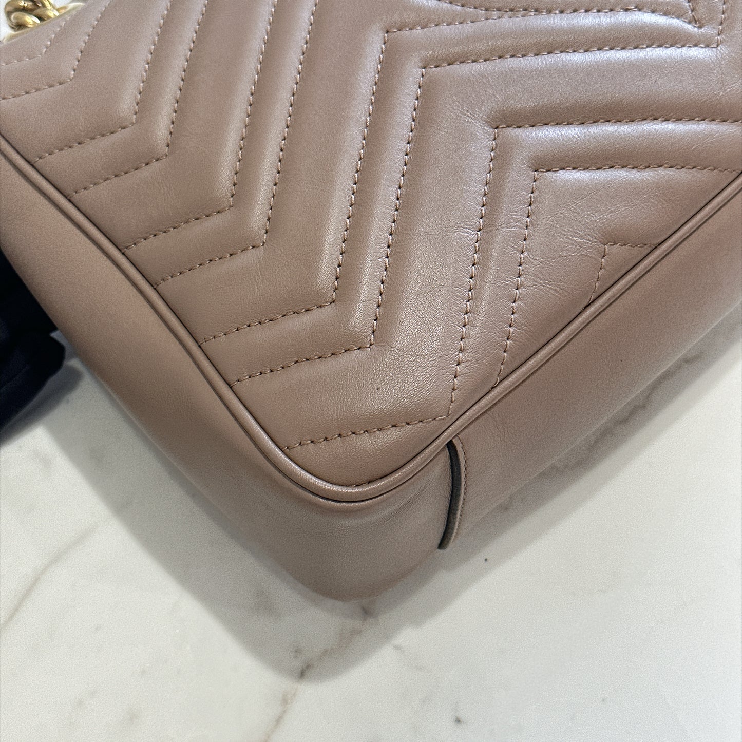 Gucci Marmont Medium Flap in Rose Pink