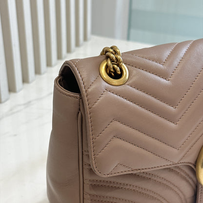 Gucci Marmont Medium Flap in Rose Pink
