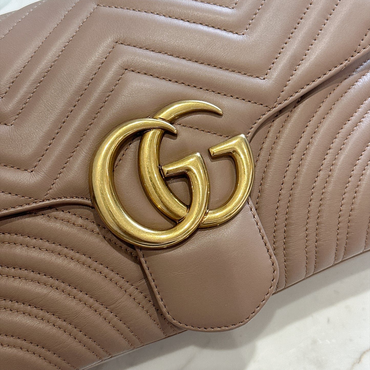 Gucci Marmont Medium Flap in Rose Pink