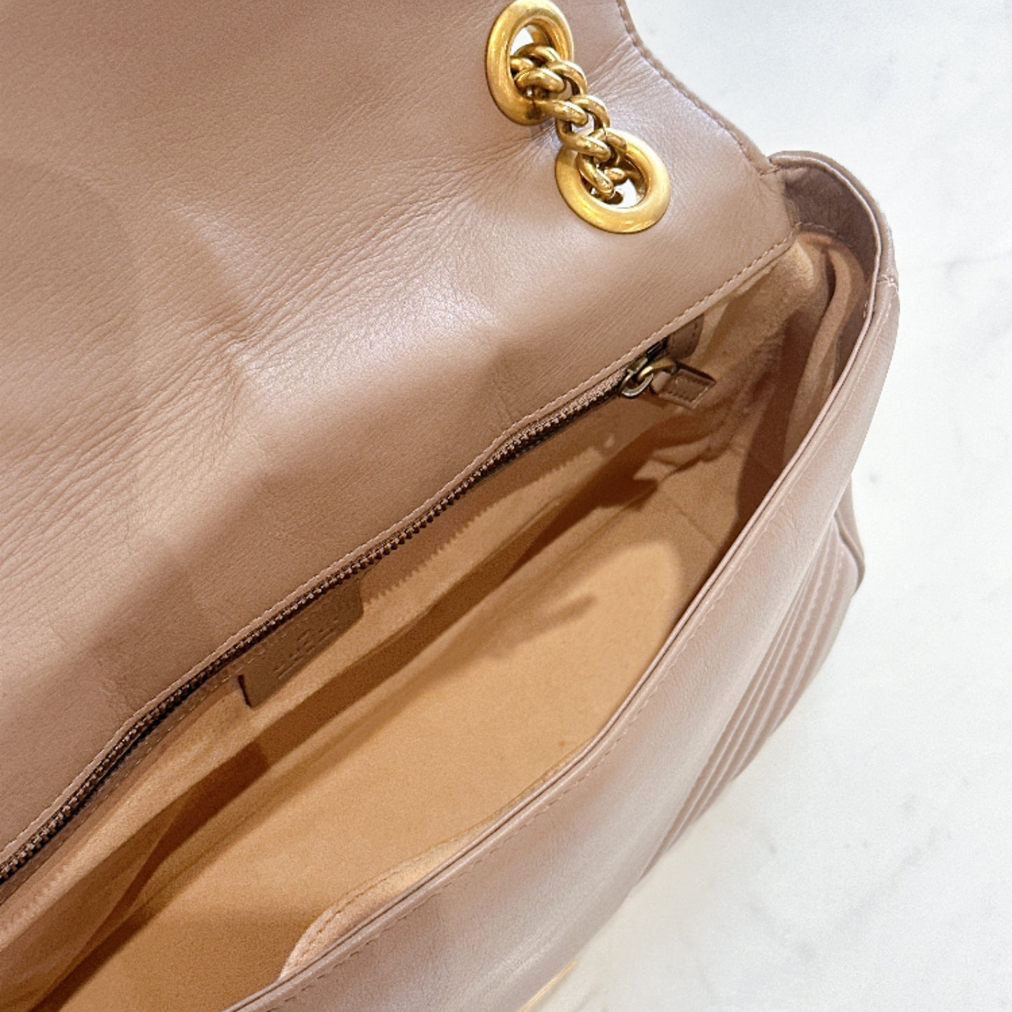 Gucci Marmont Medium Flap in Rose Pink
