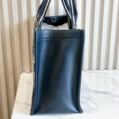 Dior Medium Book Tote In Blue Oblique and Calfskin