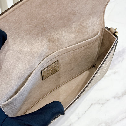 LV Felicie Pochette in Touterelle/Creme Empreinte Leather
