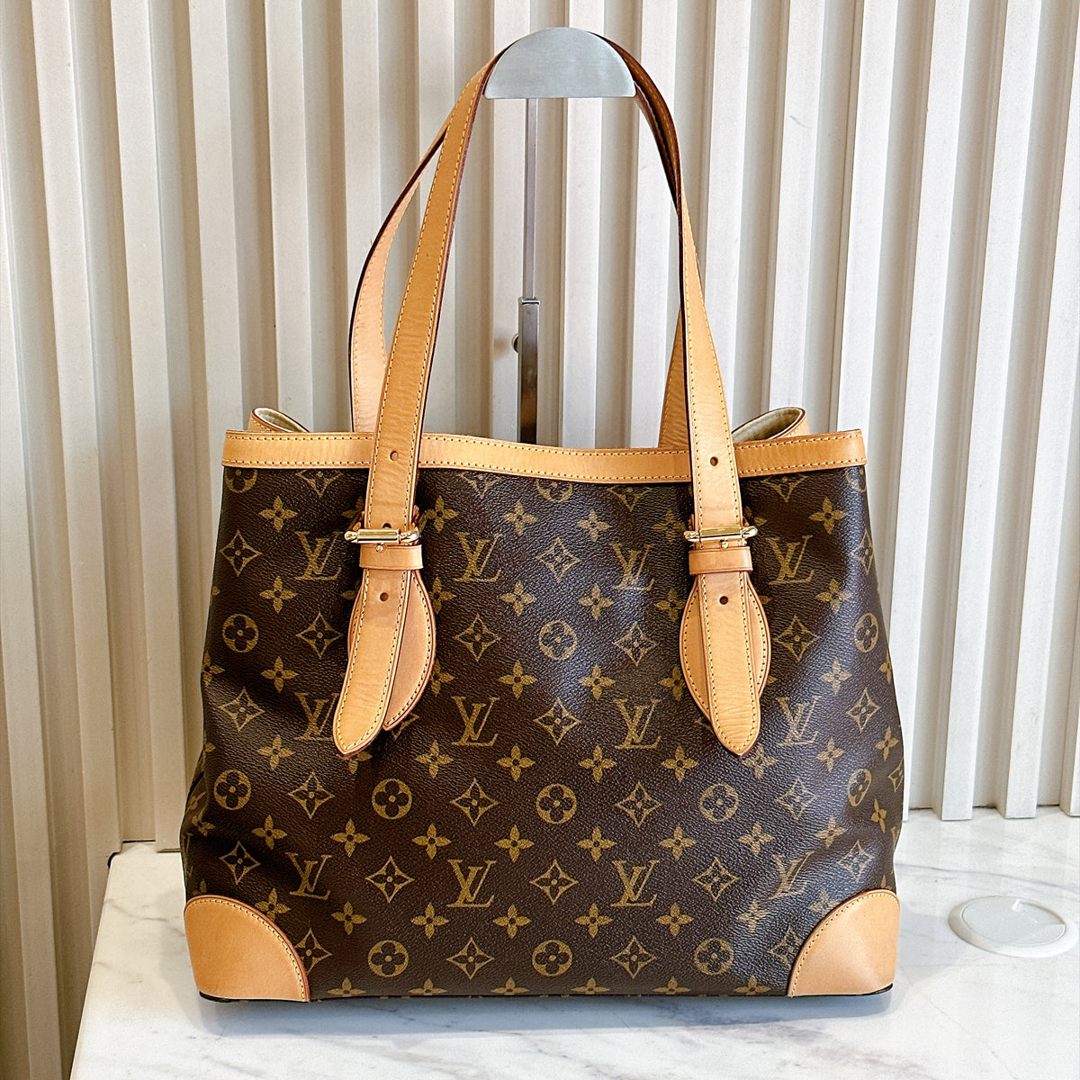 LV Monogram Hampstead MM