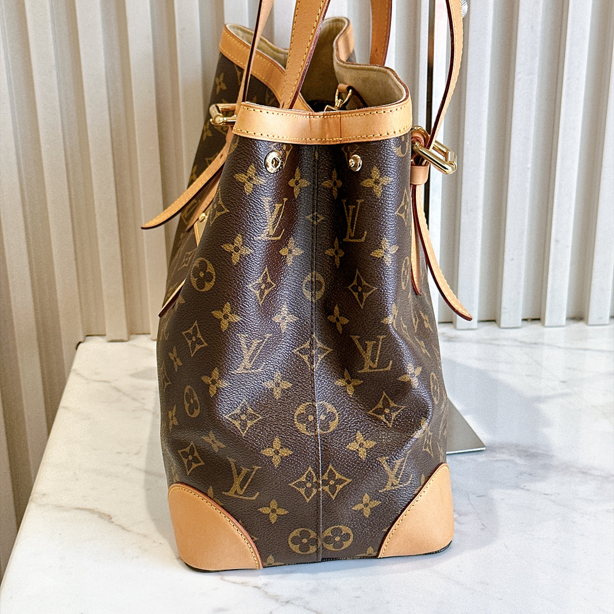 LV Monogram Hampstead MM