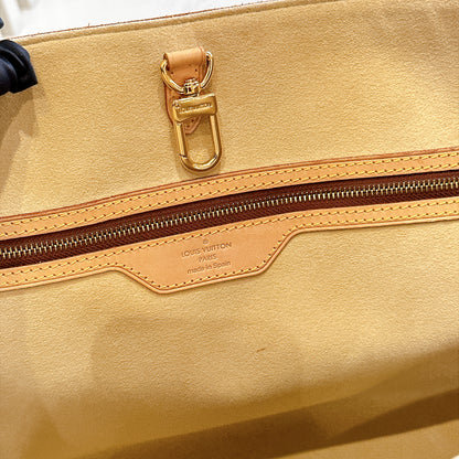 LV Monogram Hampstead MM
