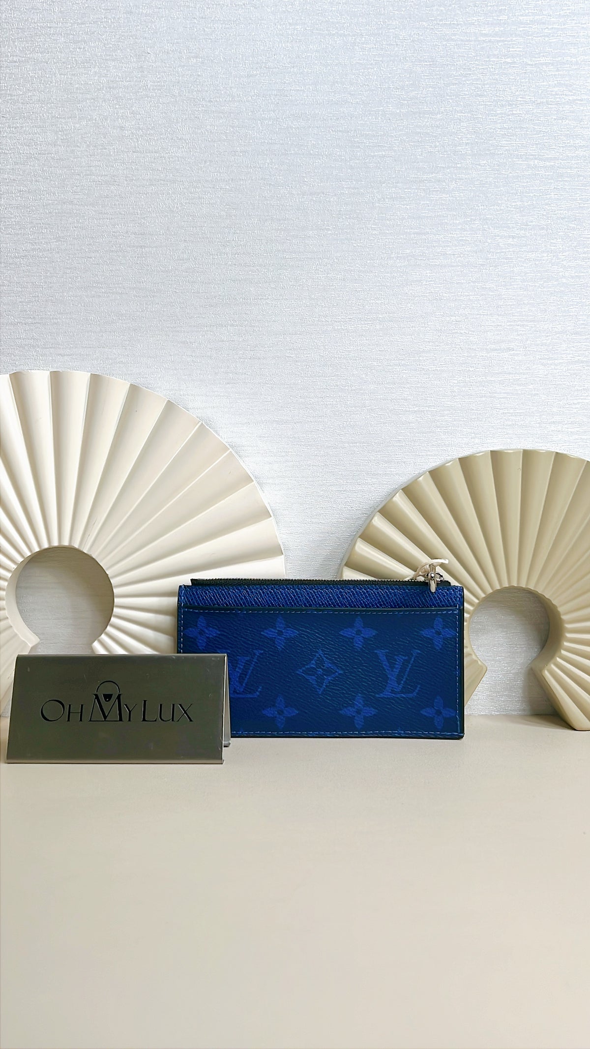 LV Taigarama Coin Card Holder in Cobalt Blue