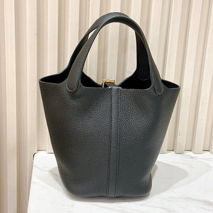 Hermes Picotin 18 Noir in GHW