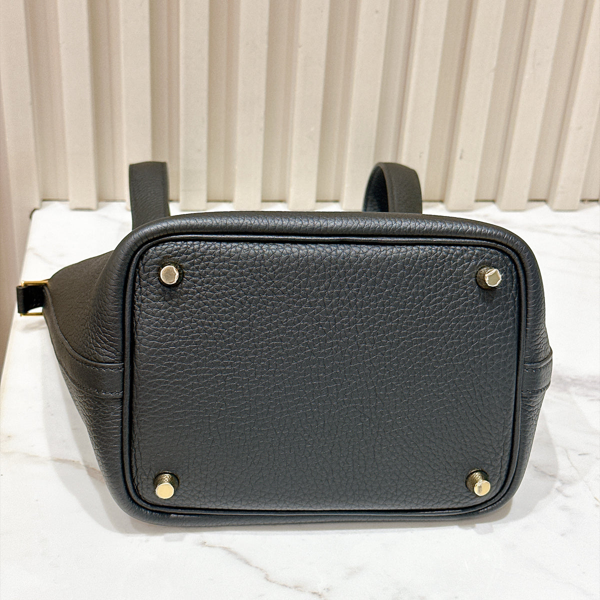 Hermes Picotin 18 Noir in GHW