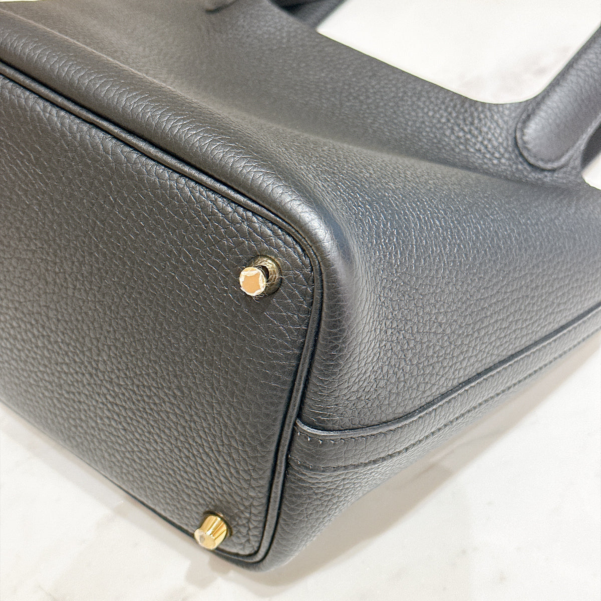 Hermes Picotin 18 Noir in GHW