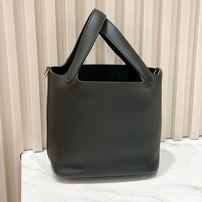 Hermes Picotin 18 Noir in GHW