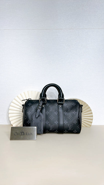 LV Keepall 25 in Monogram Eclipse