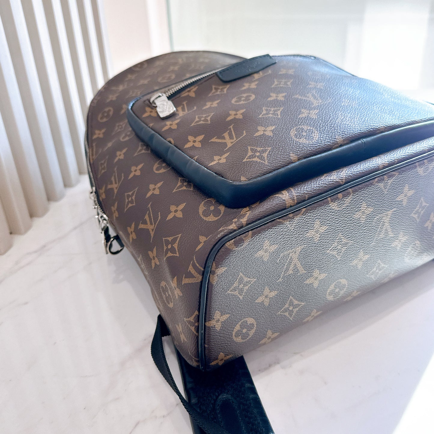 LV Sac A Dos Josh Backpack