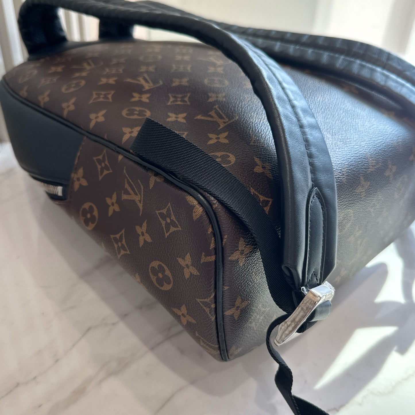 LV Sac A Dos Josh Backpack