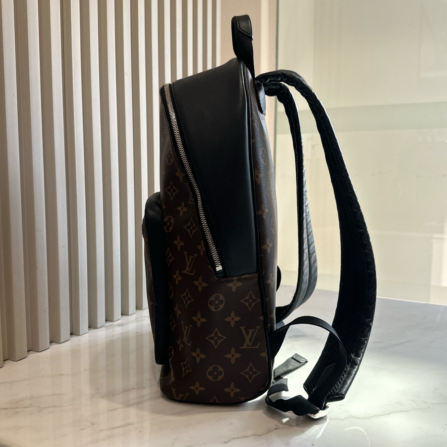 LV Sac A Dos Josh Backpack