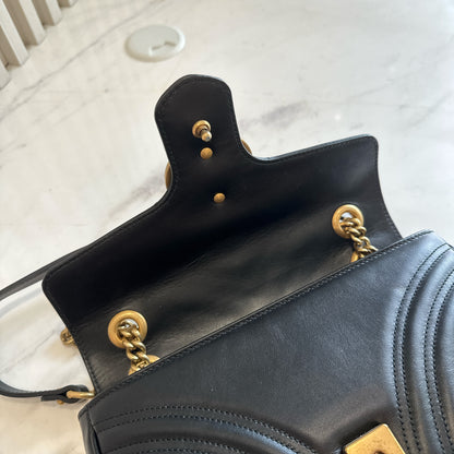 Gucci Marmont Small in Black GHW