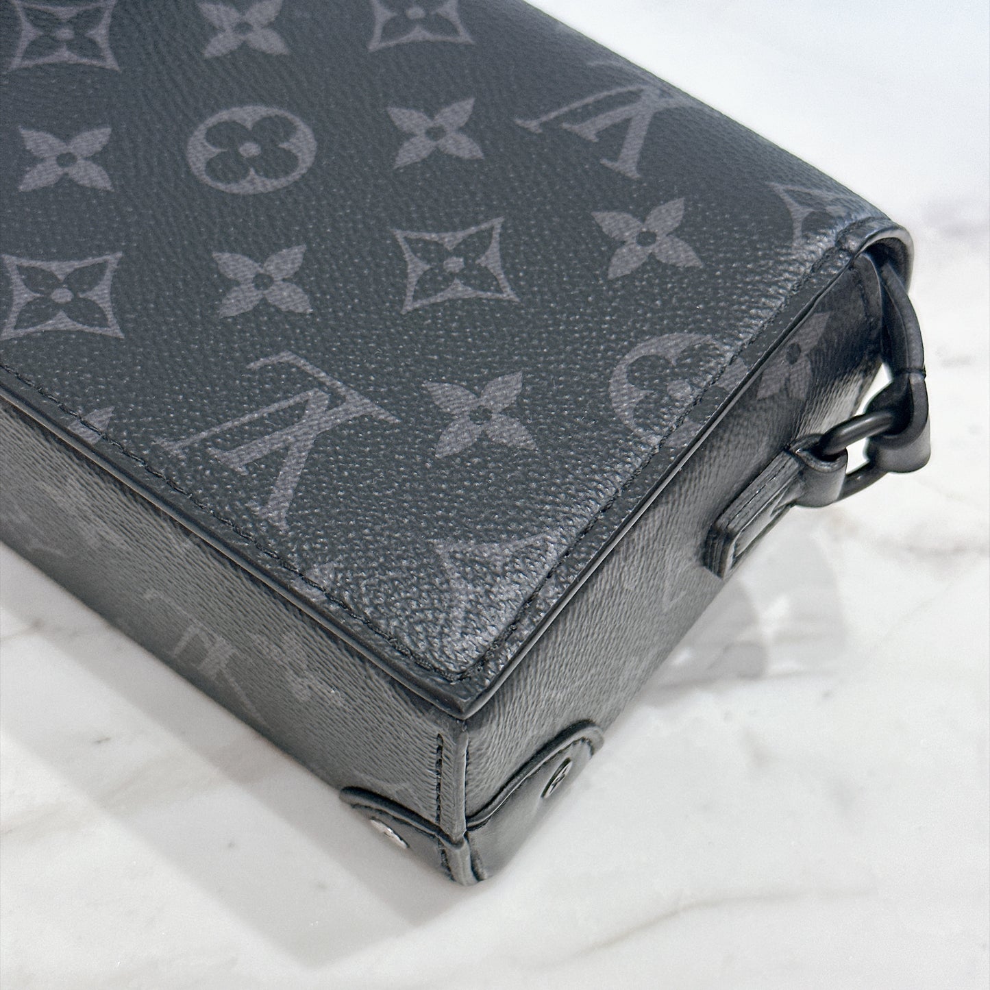 LV Steamer Wearable Wallet in Monogram Eclipse
