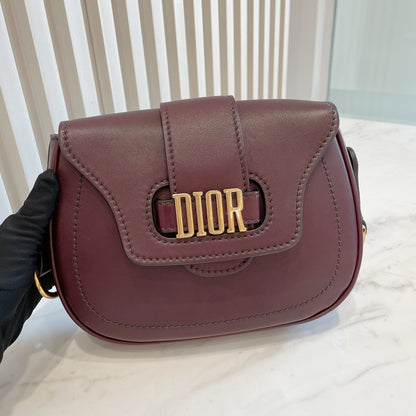 Dior D Fence Saddle