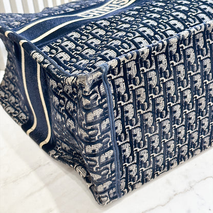 Dior Large Book Tote in Blue in Embroidered Velvet