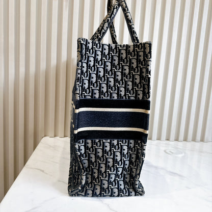 Dior Large Book Tote in Blue in Embroidered Velvet