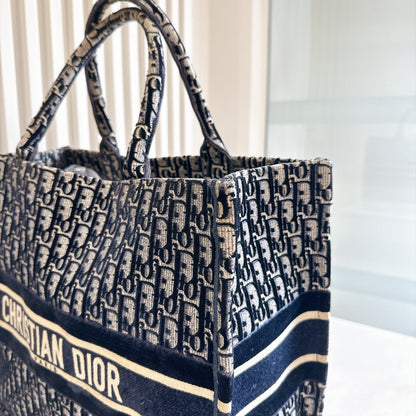 Dior Large Book Tote in Blue in Embroidered Velvet