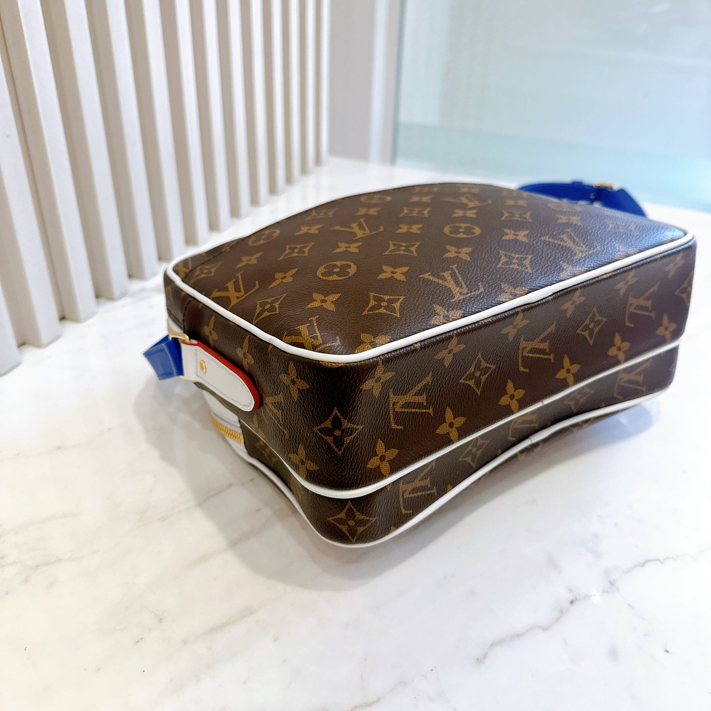 LV Monogram X NBA Nil Messenger