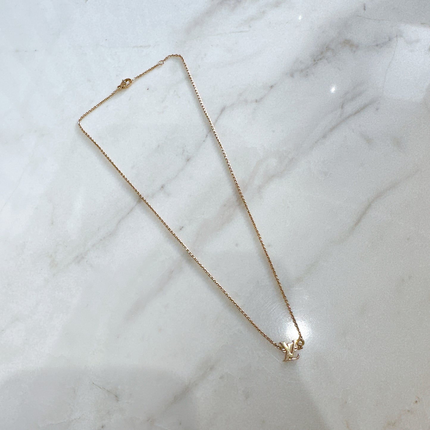 LV Idylle Blossom LV Pendent Pink Gold and Diamond