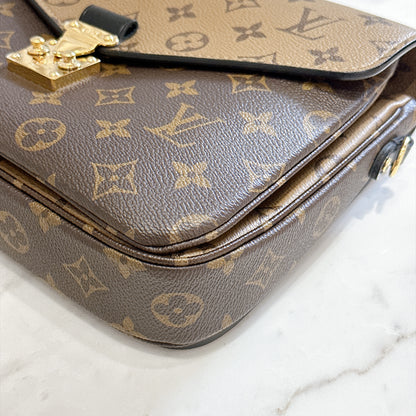 LV Monogram Reverse Pochette Metis