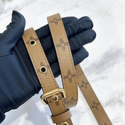 LV Monogram Reverse Pochette Metis