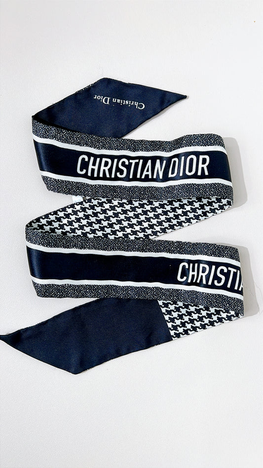Dior 30 Montaigne Mitzah Scarf Black and White Silk Twilly
