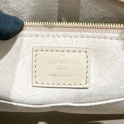 LV On The GO MM in Tourterelle Empreinte Leather