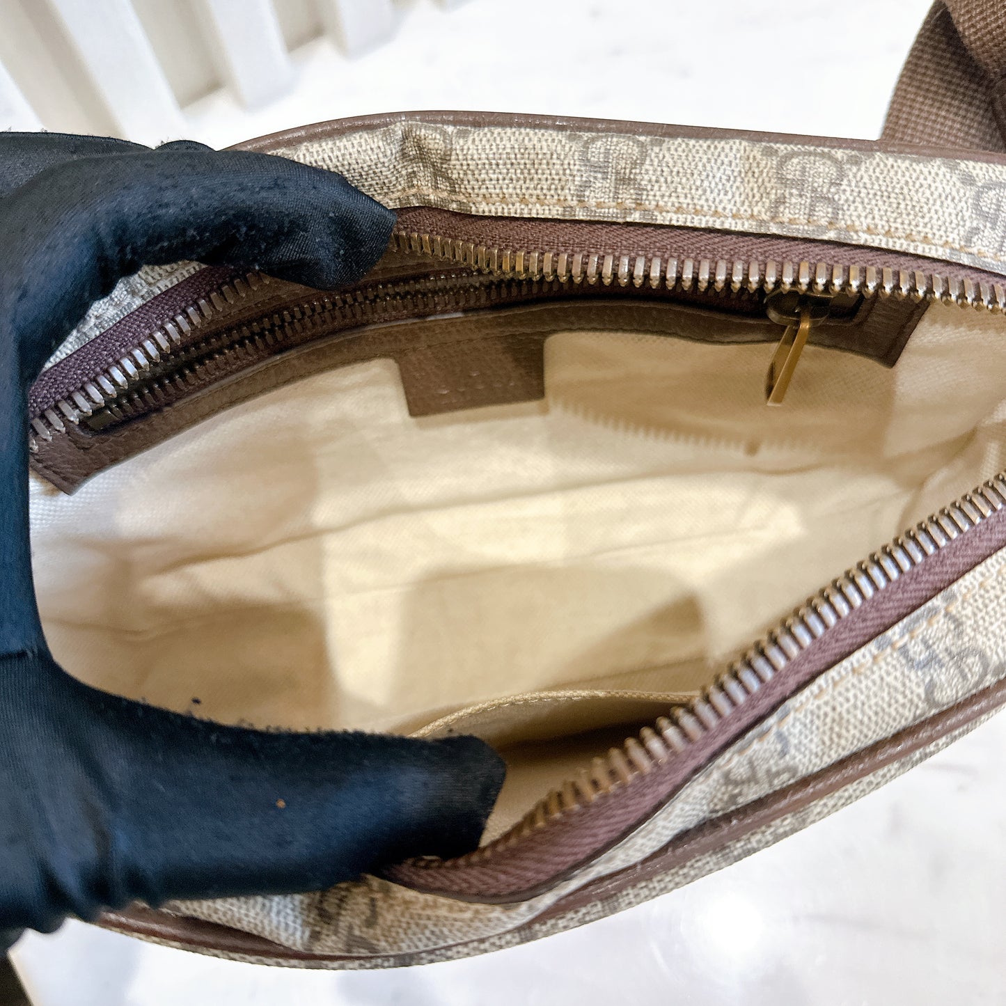 Gucci Ophidia GG Supreme Canvas Belt Bag