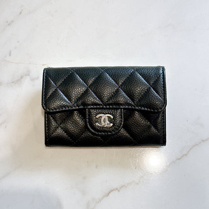 Chanel Classic Card Holder in Black Caviar
