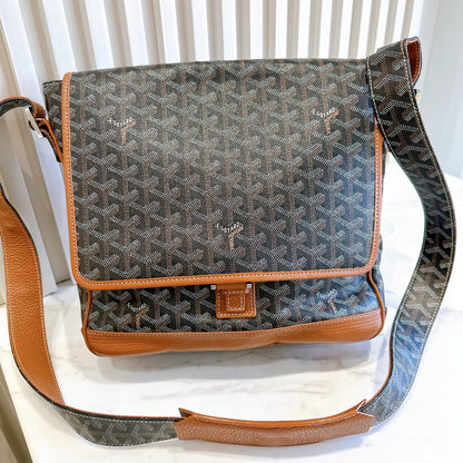 Goyard Urbain Messanger Bag in Tan