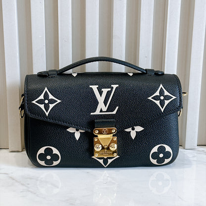 LV Pochette Metis East West in Black/Creme