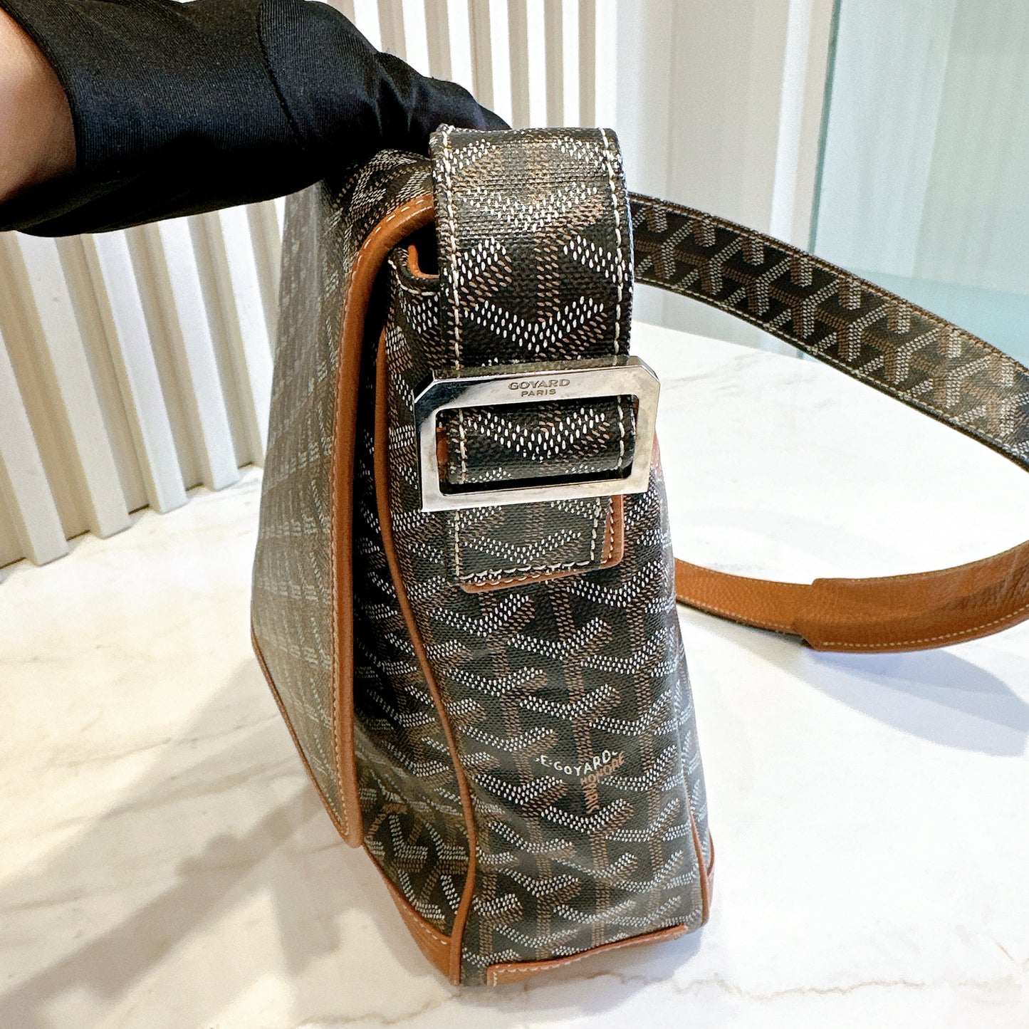 Goyard Urbain Messanger Bag in Tan
