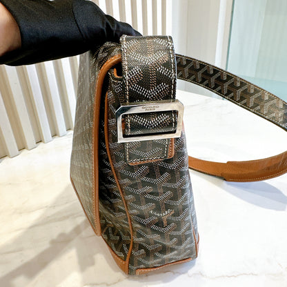 Goyard Urbain Messanger Bag in Tan