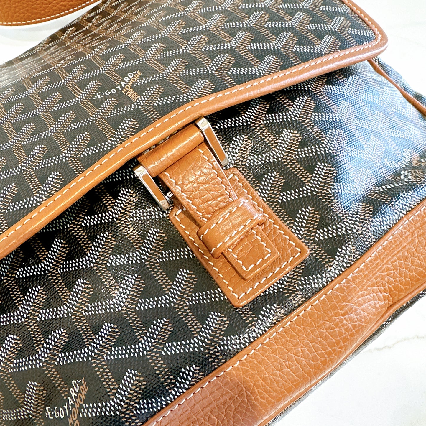 Goyard Urbain Messanger Bag in Tan