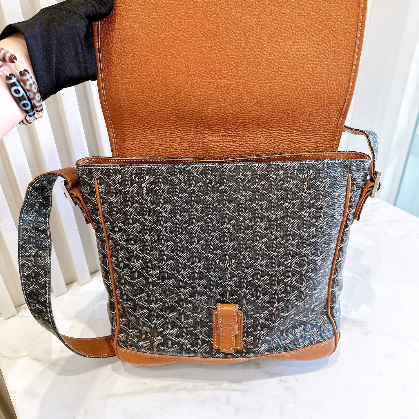 Goyard Urbain Messanger Bag in Tan