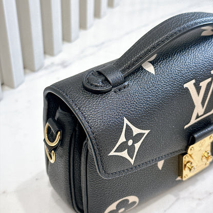 LV Pochette Metis East West in Black/Creme