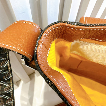 Goyard Urbain Messanger Bag in Tan