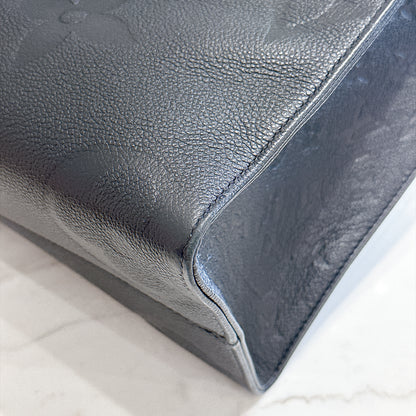 LV On The Go MM in Black