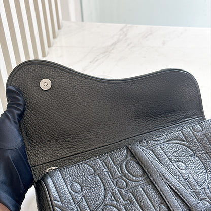 Dior Saddle Gravity Leather in Black