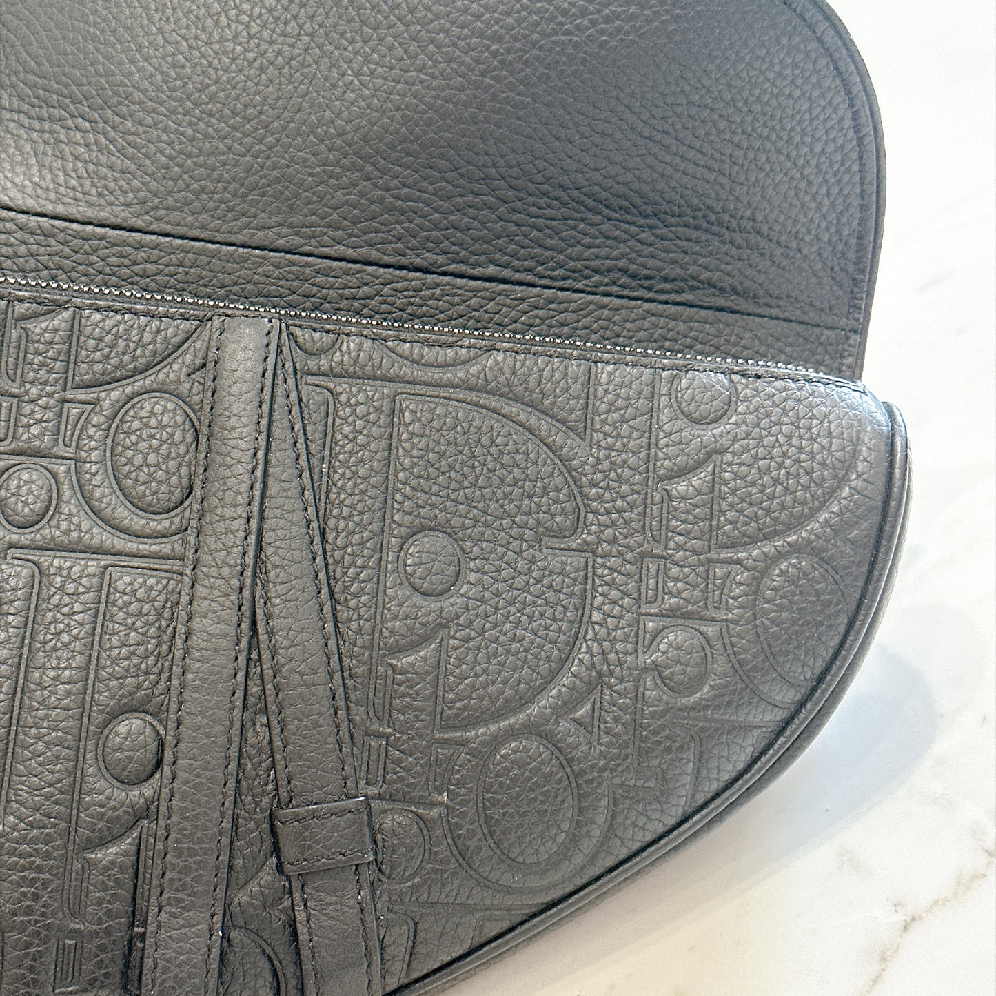 Dior Saddle Gravity Leather in Black