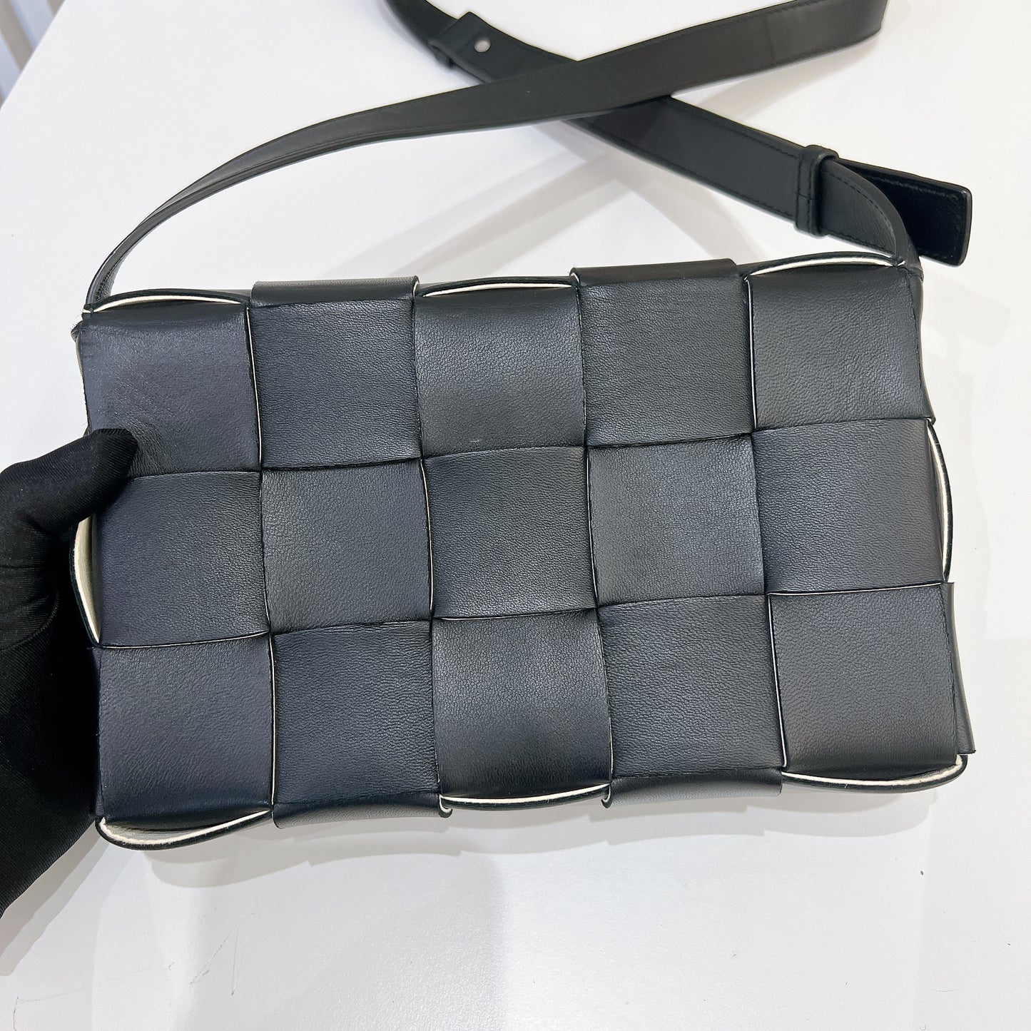 Bottega Veneta Cassette in Black
