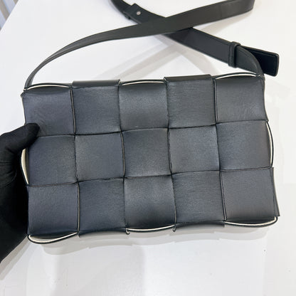 Bottega Veneta Cassette in Black